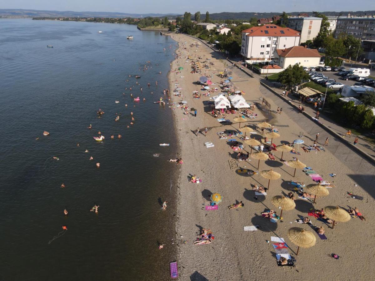 Danubiana Apartments 5 Kladovo Eksteriør billede